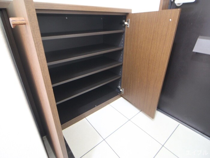 物件内観写真14　(靴箱)