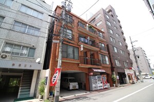 井上ビル外観写真