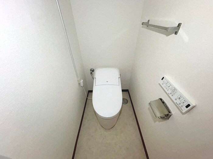 物件内観写真10　(トイレ)