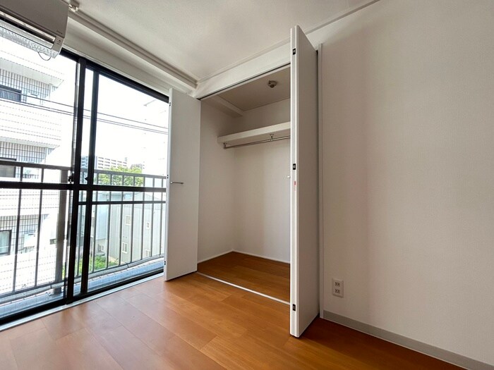 物件内観写真13　(収納)