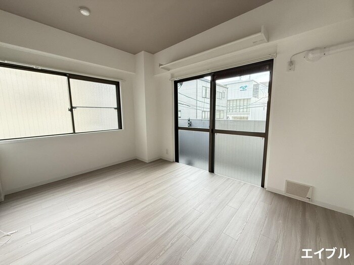 物件内観写真6　(居室)