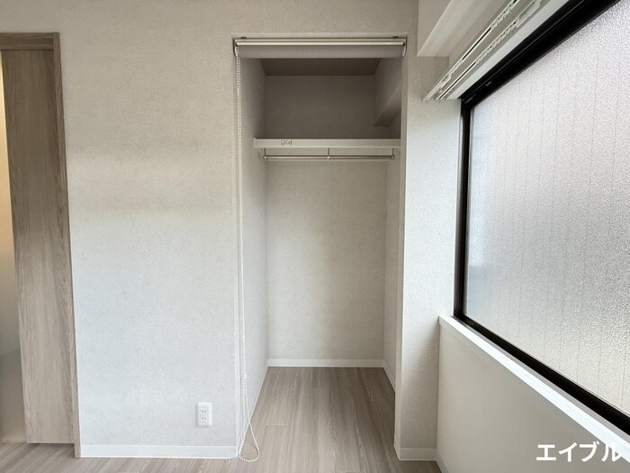 物件内観写真11　(収納)