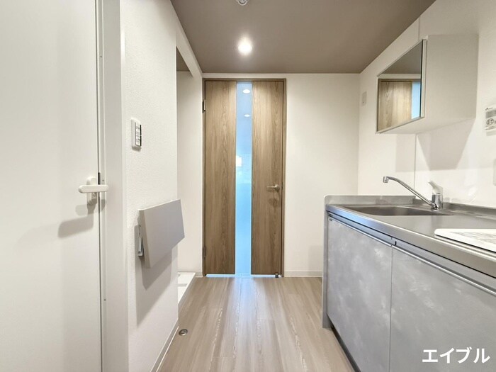 物件内観写真16　(廊下)