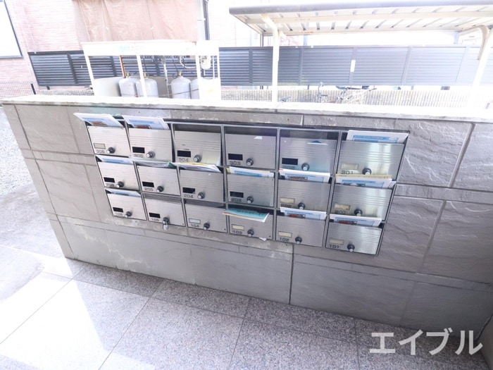 物件外観写真6　(建物設備)