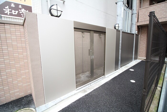 物件外観写真6　(建物設備)