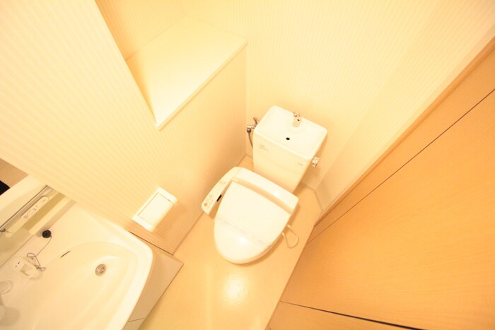 物件内観写真10　(トイレ)