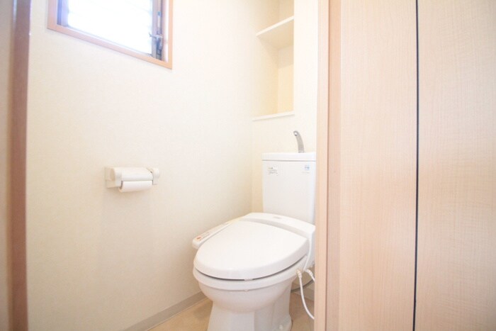 物件内観写真11　(トイレ)
