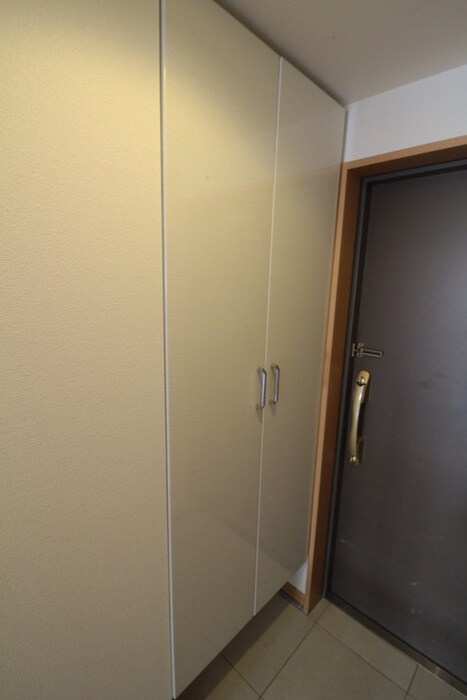 物件内観写真15　(靴箱)