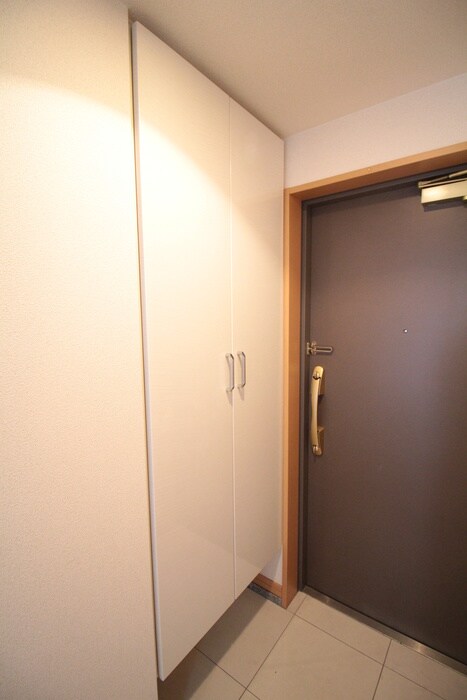 物件内観写真17　(靴箱)