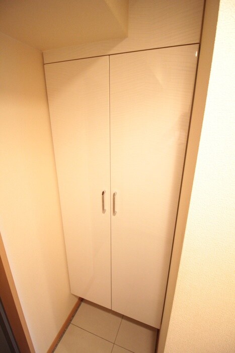 物件内観写真17　(靴箱)