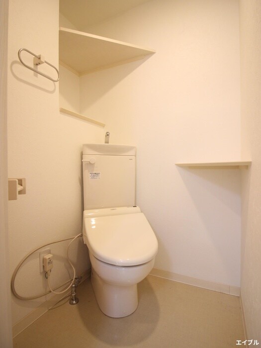 物件内観写真11　(トイレ)