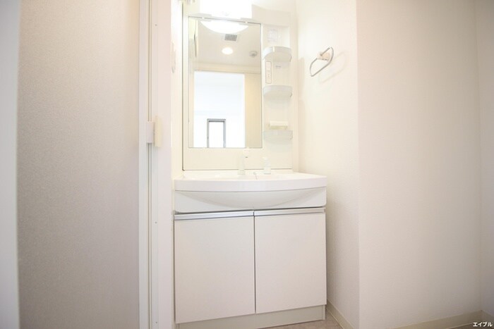 物件内観写真11　(洗面)