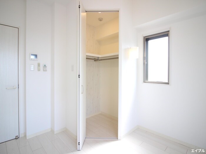 物件内観写真12　(収納)