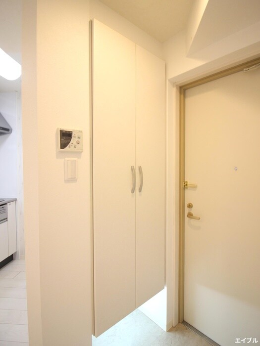 物件内観写真13　(靴箱)