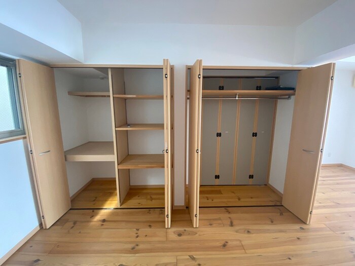 物件内観写真12　(収納)