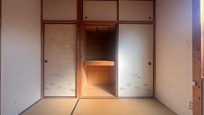 物件内観写真13　(収納)