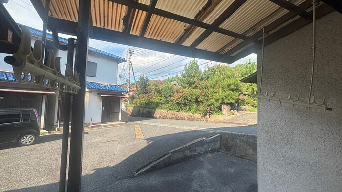 物件内観写真15　(室内からの展望)