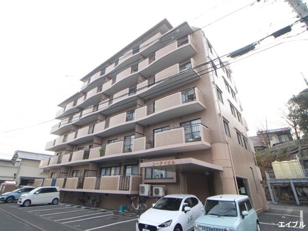 ユ－アイビル外観写真