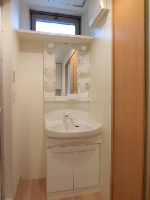 物件内観写真12　(洗面)