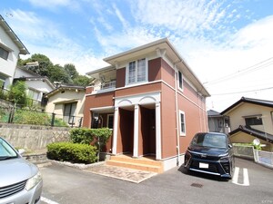 カ－サセレノＢ外観写真