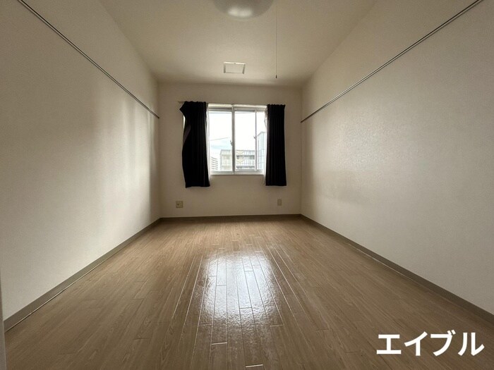 物件内観写真19　(居室)