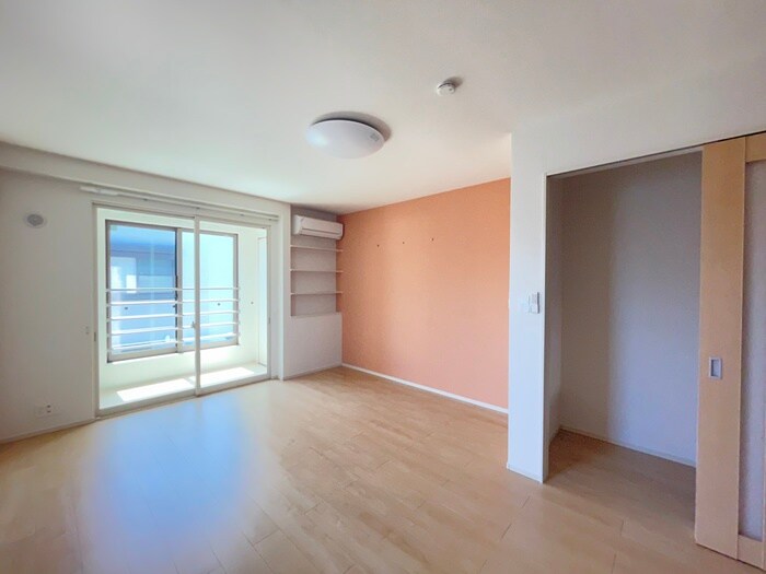 物件内観写真7　(居室)