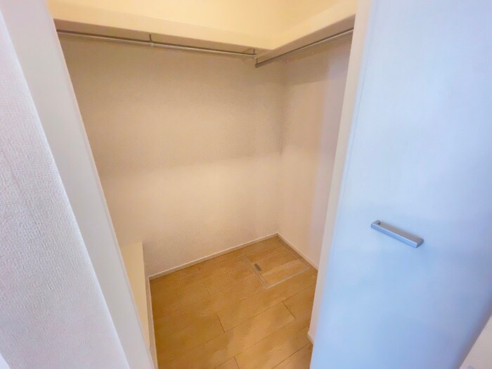 物件内観写真14　(収納)