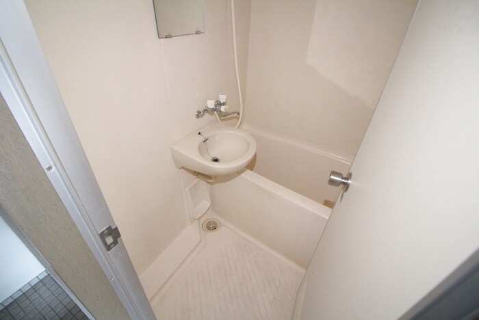 物件内観写真9　(バス／シャワールーム等)