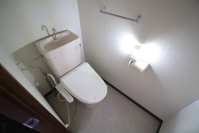 物件内観写真10　(トイレ)