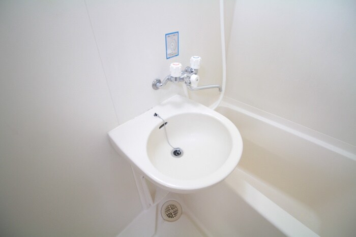 物件内観写真10　(洗面)