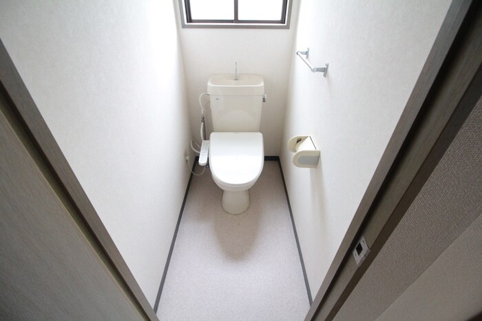 物件内観写真10　(トイレ)