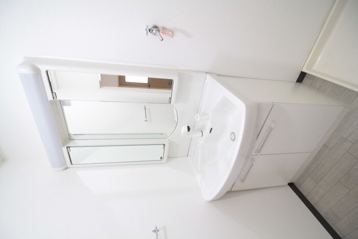 物件内観写真11　(洗面)