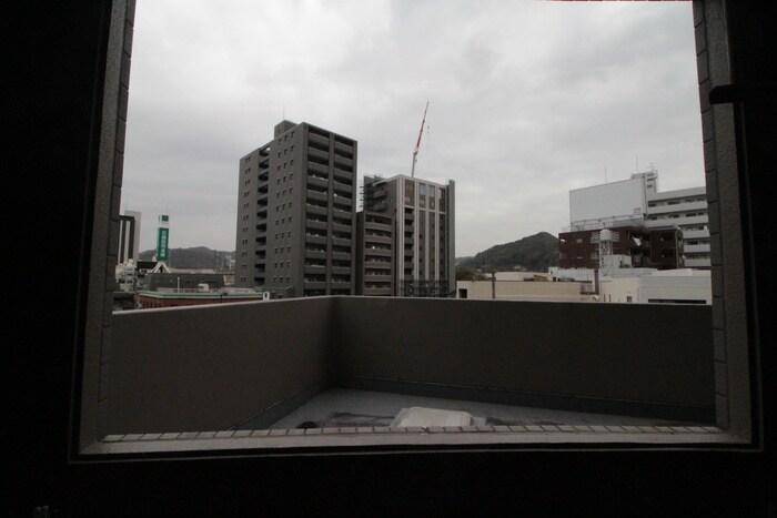 物件内観写真15　(室内からの展望)