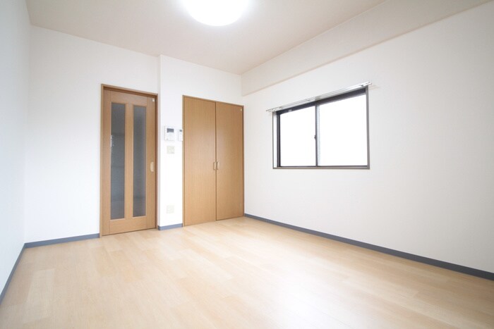 物件内観写真19　(居室)