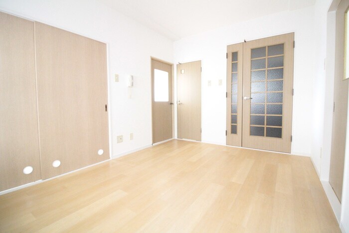 物件内観写真21　(居室)