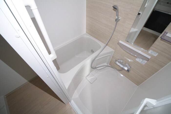 物件内観写真9　(バス／シャワールーム等)