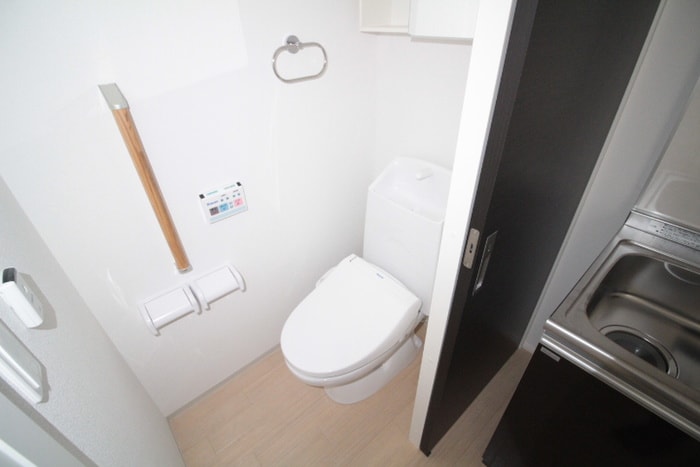 物件内観写真11　(トイレ)