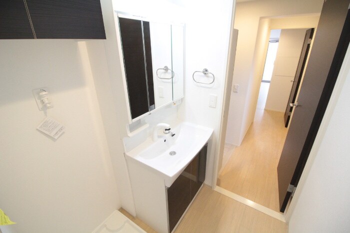 物件内観写真11　(洗面)