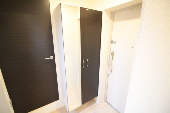 物件内観写真13　(靴箱)