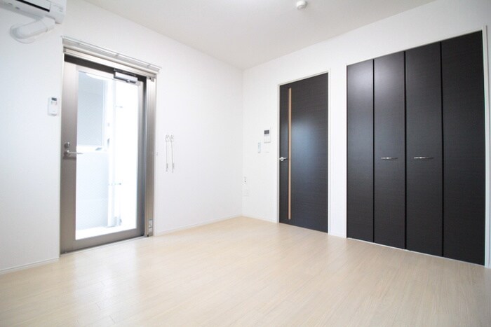 物件内観写真17　(居室)