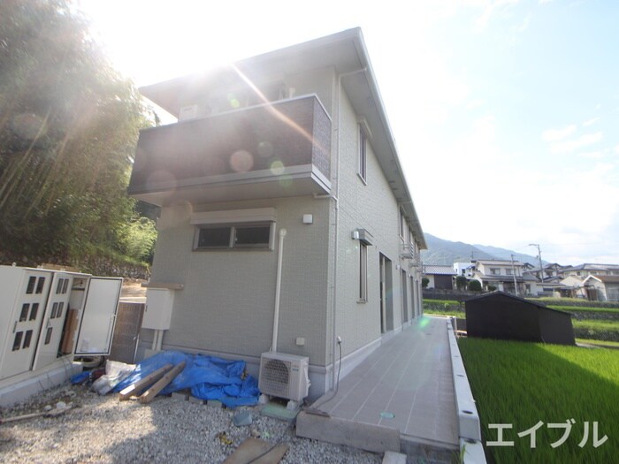 物件外観写真6　(外観写真)