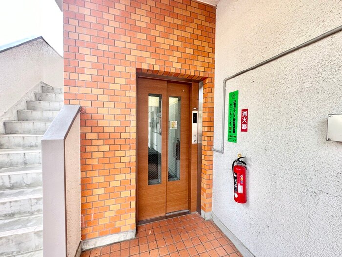 物件外観写真3　(建物設備)