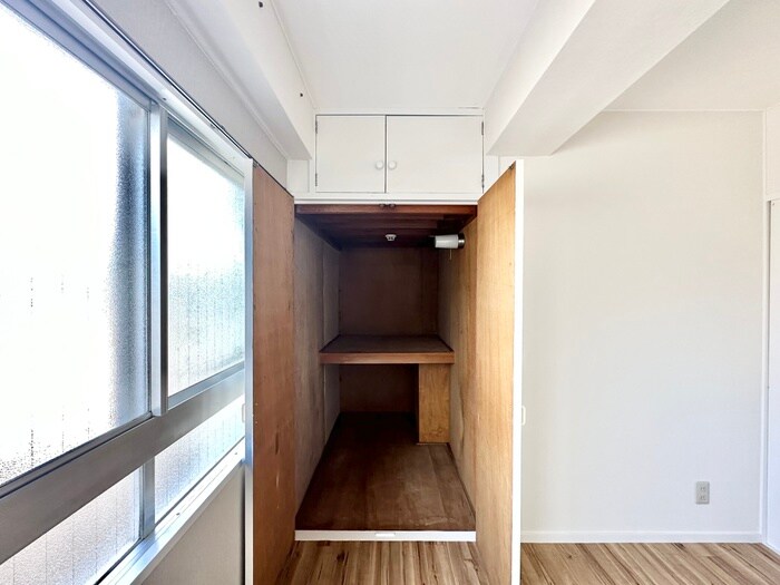 物件内観写真13　(収納)