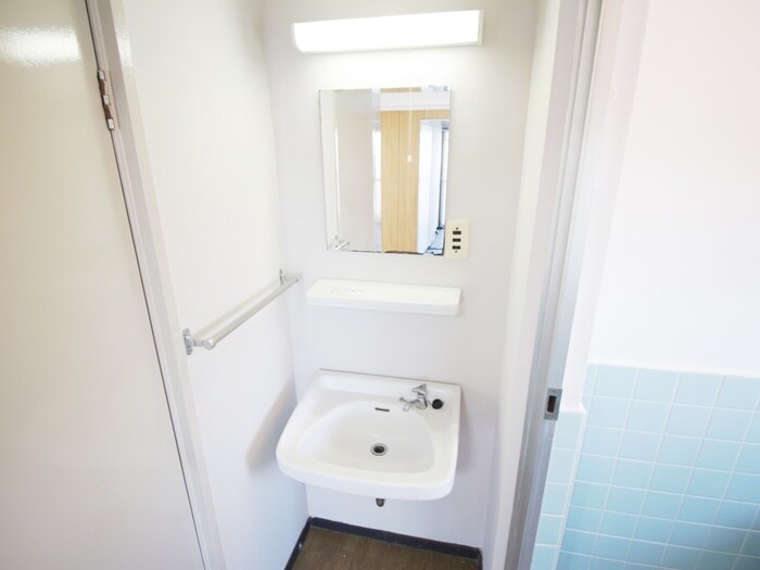 物件内観写真11　(洗面)