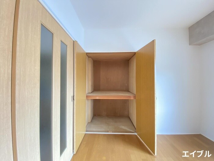 物件内観写真12　(収納)