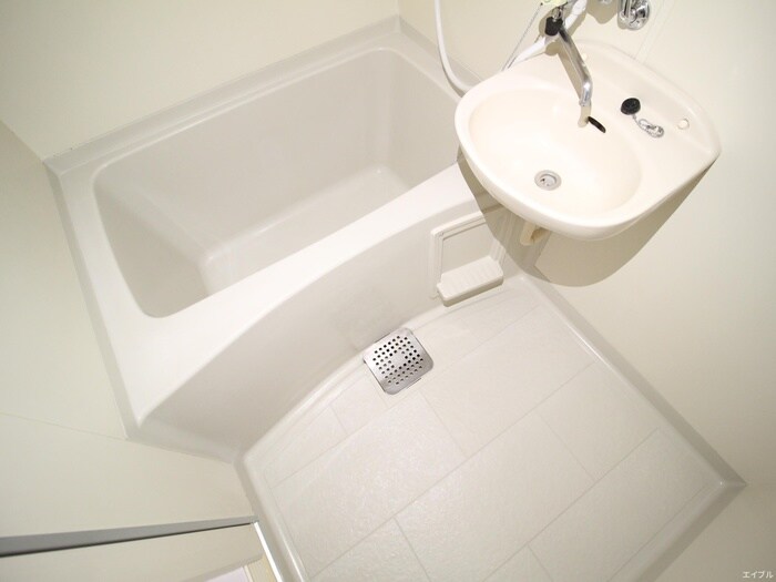 物件内観写真12　(バス／シャワールーム等)