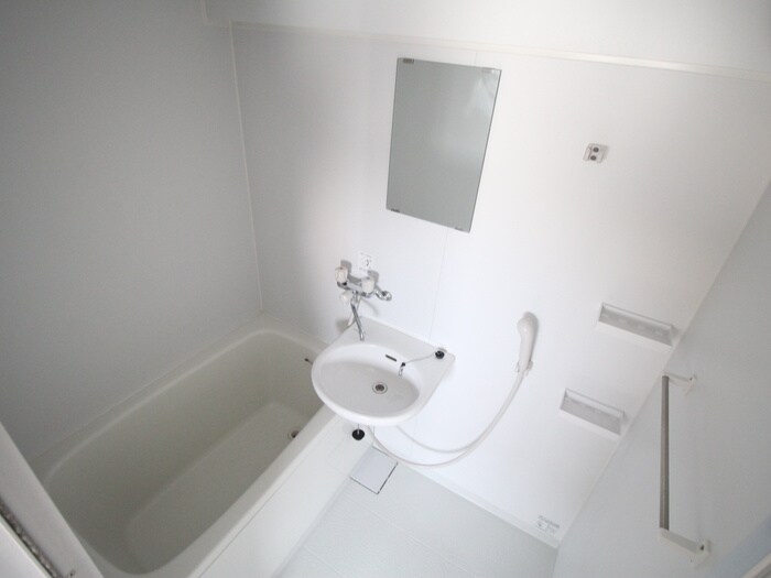 物件内観写真7　(バス／シャワールーム等)