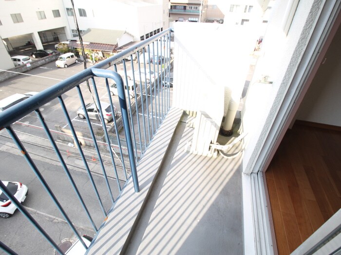 物件内観写真12　(ベランダ・バルコニー)