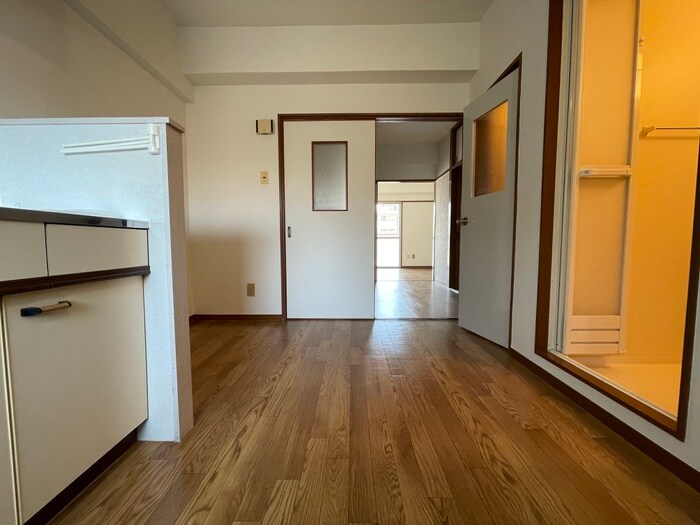 物件内観写真15　(廊下)