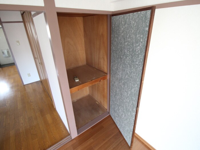物件内観写真20　(収納)